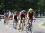 triathlon_bicycle_race_leg-r_200