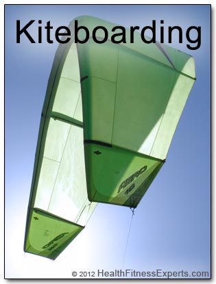 一个风筝冲浪风筝飞高。